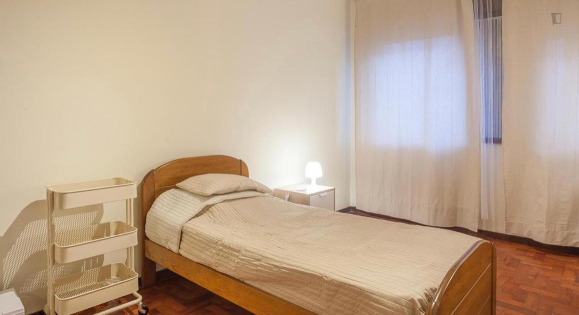 Хостел Residencia Laranjeira Порту Экстерьер фото
